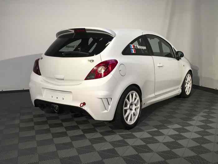 OPEL CORSA OPC N4 – photo 4 sur 6