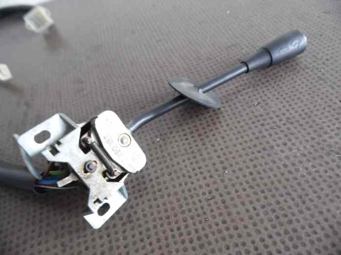 Commutateur Essuie-glace Pour BMW E28 - Référence 8370 - Occasion Excellent état