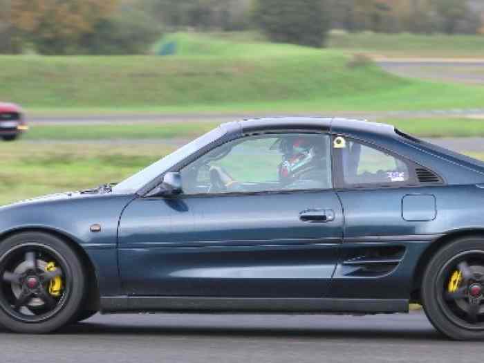 Toyota MR2 MK2 1