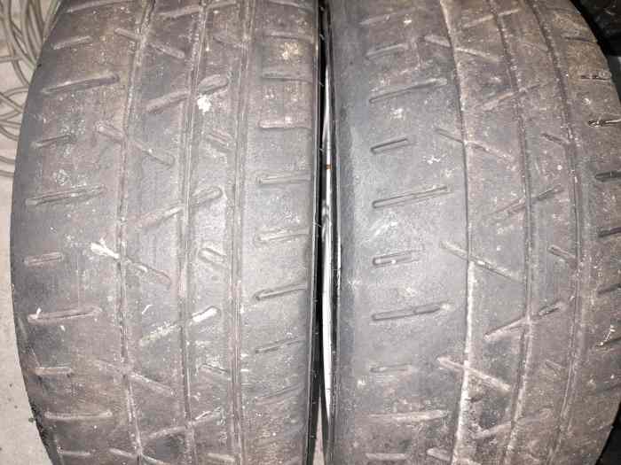 Vend pneus hankook 15 pouces