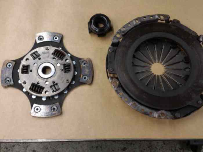 Vends boite Sadev ST75/14 révisée + embrayage Sachs 4 patins amortis + Dashboard AIM MXL Strada 2