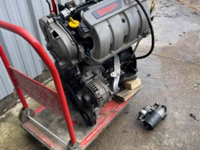 Moteur F4R 830 clio 3 rs 230ch 3