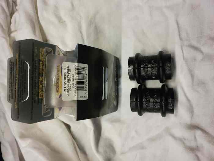 Silent bloc Black series barre stab ax 106 diamètre 20 mm 1