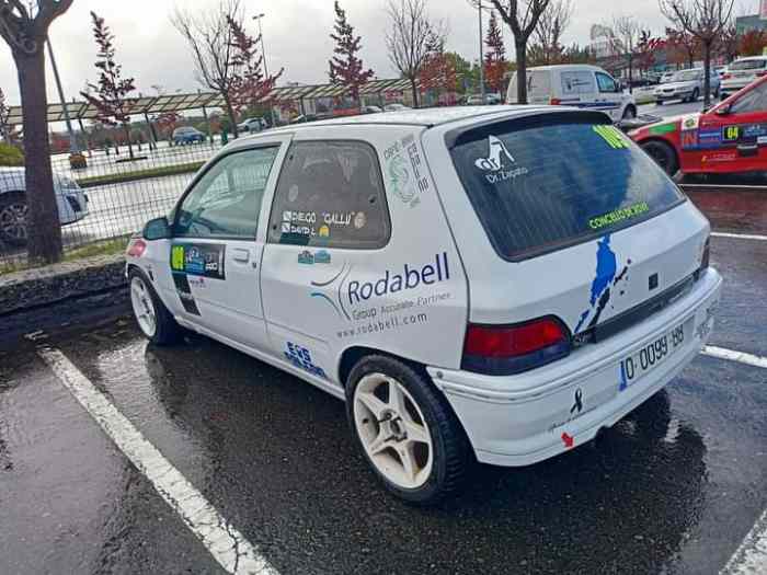 Renault Clio 2.0 16v