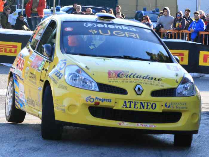 CLIO R3 MAX 2