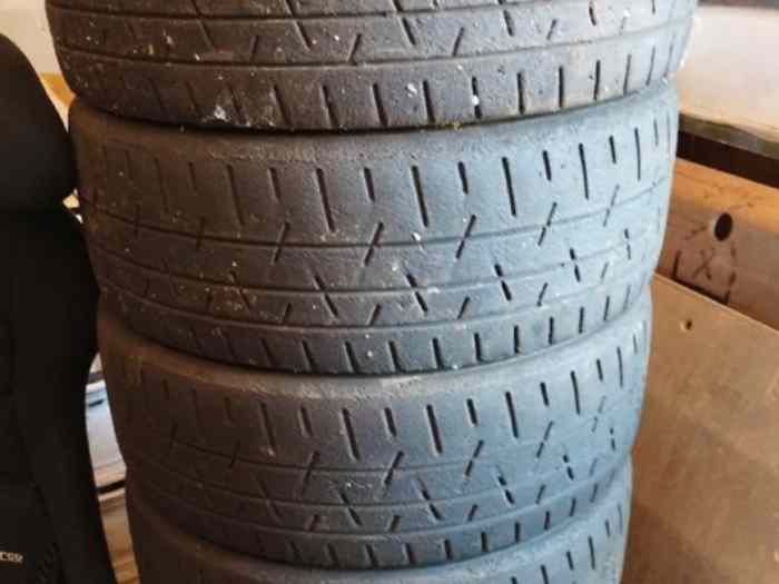 6 PNEUS HANKOOK 16 POUCES