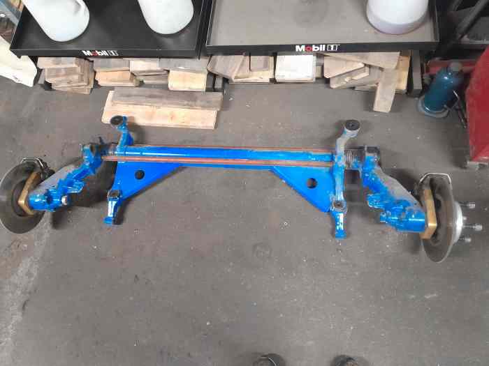 Gros train 106 saxo voie large