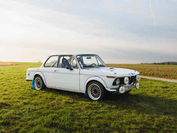 BMW 2002 Ti - Préparée VHRS - Très bon...