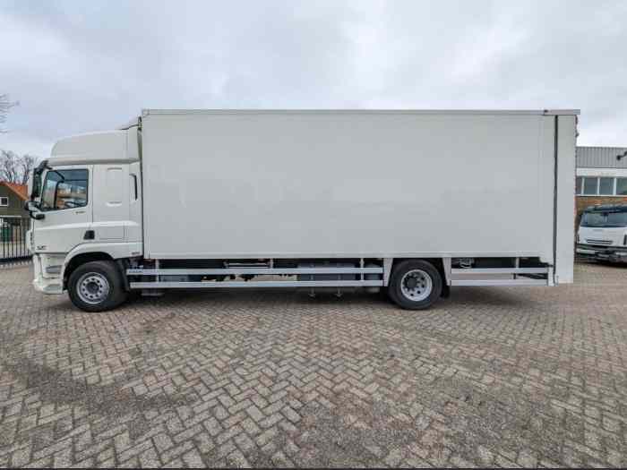 Camion DAF pour rallye 1