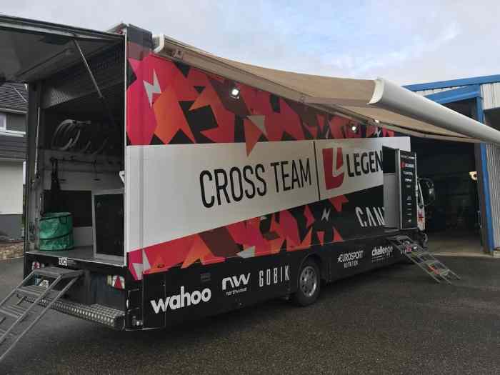 Camion Atelier / soigneur VASP Renault...