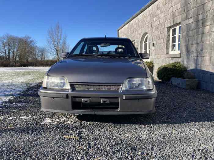 opel Kadett 2.0 GSI 16 V état rare 2