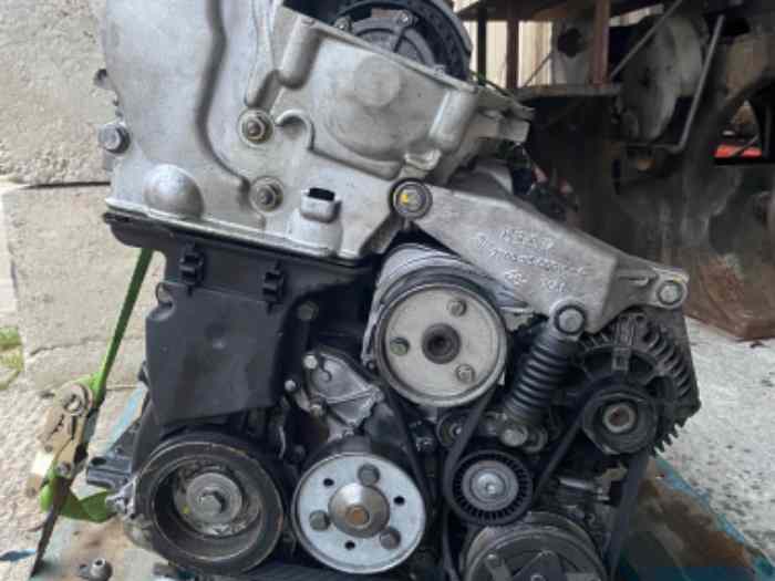 Moteur clio 2 rs1 0