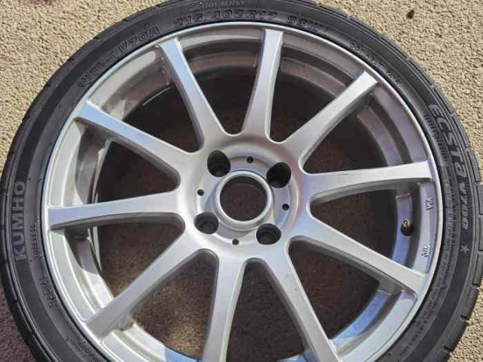 Jantes alu 17 4x108 racer axis + pneus 0