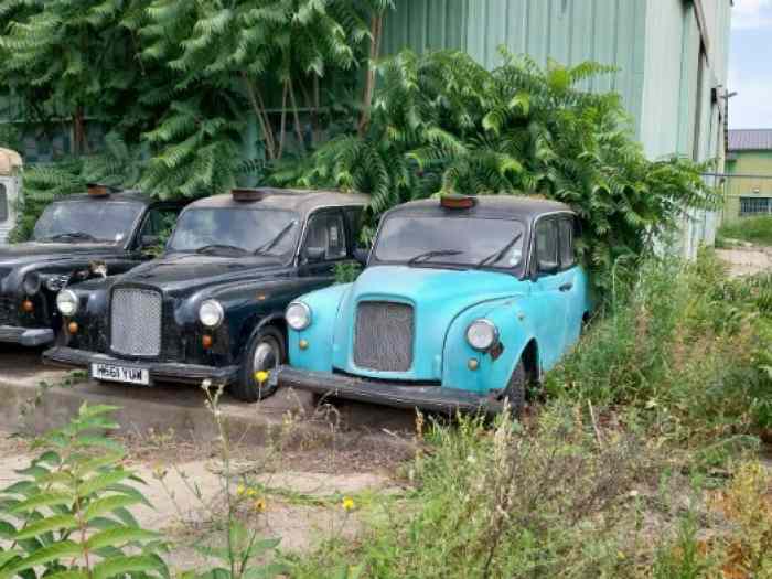 Lot London taxis