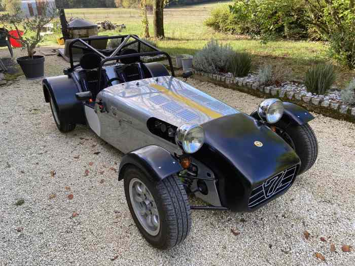 CATERHAM Super Seven 