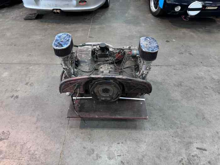 Moteur PORSCHE 914 2.0 avec carburateur 1