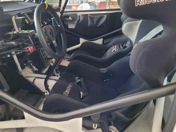 Peugeot 208 T16 R5 – photo 5 sur 6