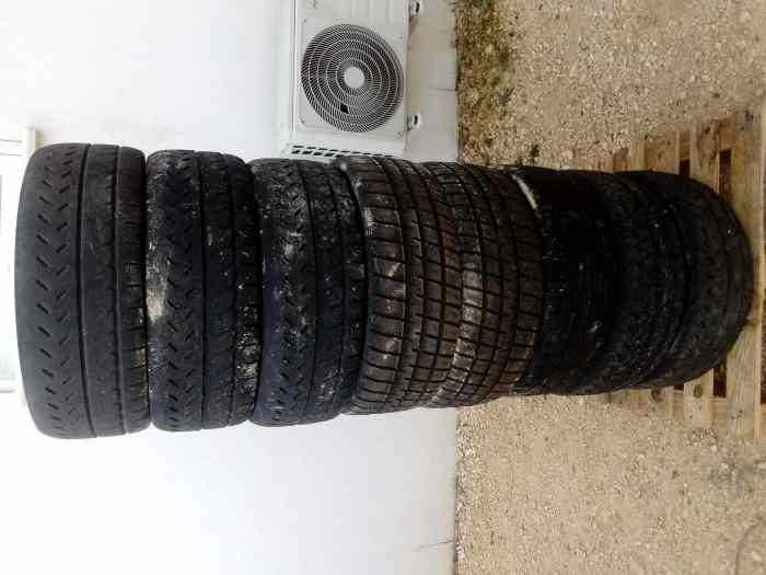 Lot Pneus Michelin/Hankook 16 pouces 0