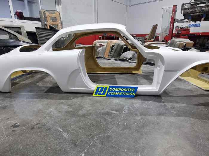 FABRICACIÓN CARROCERIAS RENAULT ALPINE A110 1