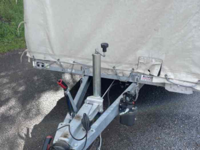 Remorque porte voiture fermée 2