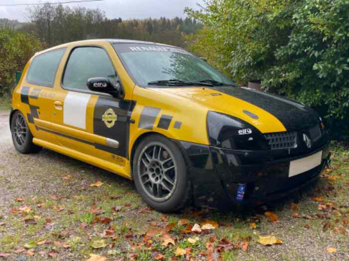 Clio cup x65 4