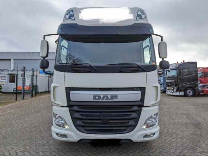 Camion DAF pour rallye 4