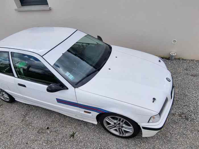 BMW E36 compact M50B25 track day 5