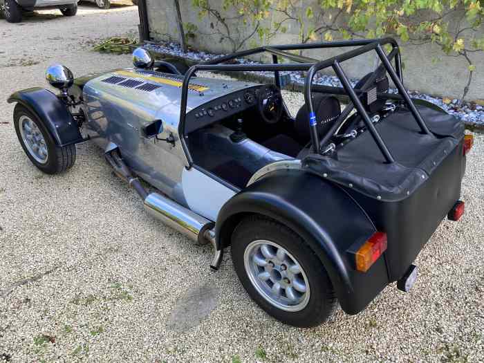 CATERHAM Super Seven 