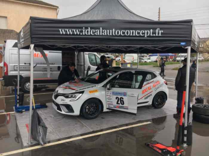 A louer clio rc5 bon tarif