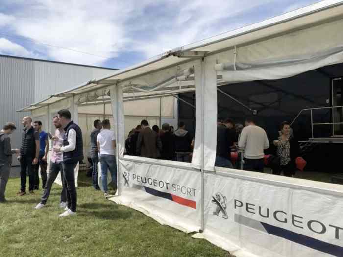 REMISE EN VENTE MOTORHOME EX PEUGEOT SPORT 4