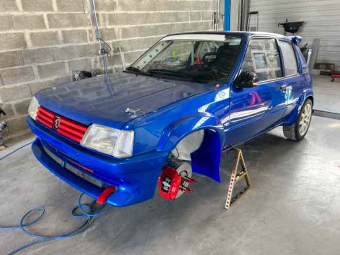 205 F2000 0
