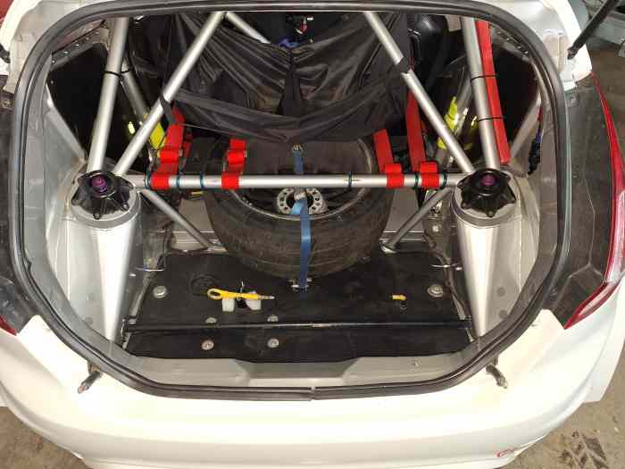 Ford Fiesta R5 rally2 2