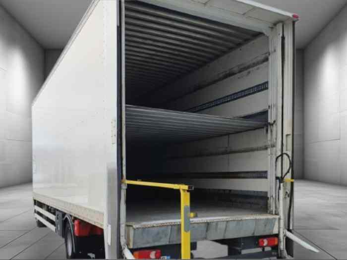 Porteur Renault 285CH 4