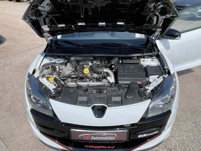 Renault Mégane 3 RS Trophy N°0433 / 65000 km préparée (toutes pièces d 4