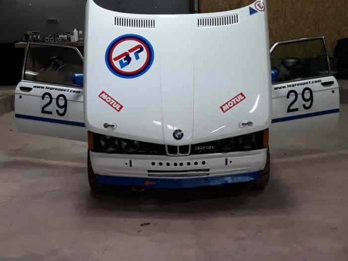 BMW 323I GROUPE 1