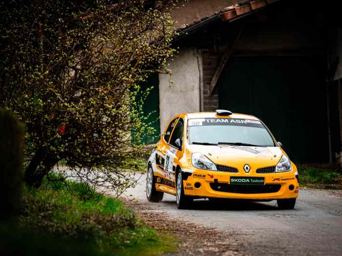 Clio R3 3