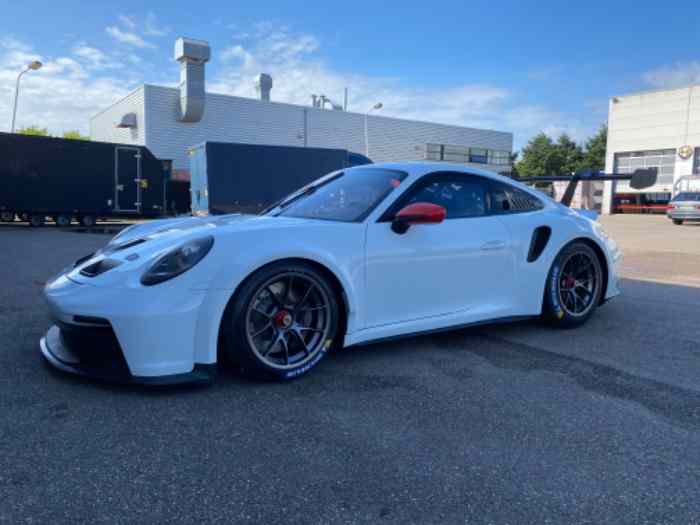 Porsche 992 GT3 Cup | Pneus Slick 2