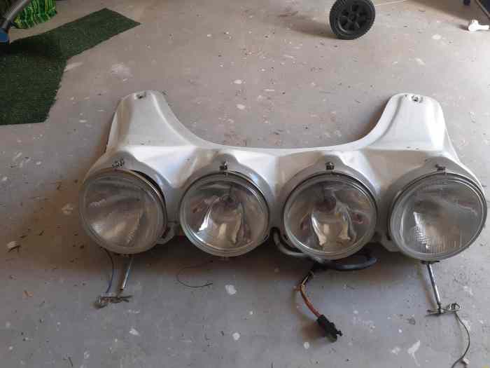 Rampe de phare Peugeot 206 2