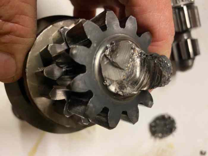 Boîte BE 4/6 crabots a réviser 3