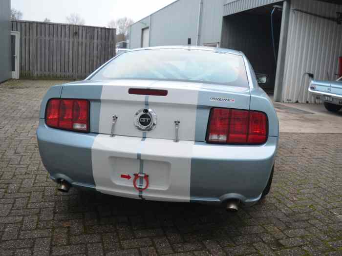 2005 Ford Mustang FR500C - 004 5