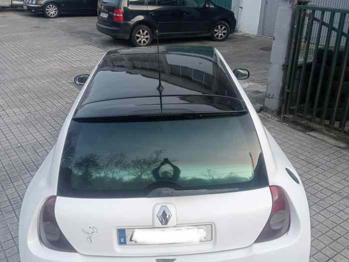 Réplique Clio v6