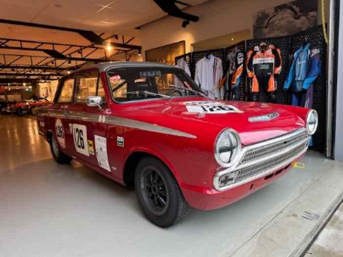 1965 Ford Cortina GT 0