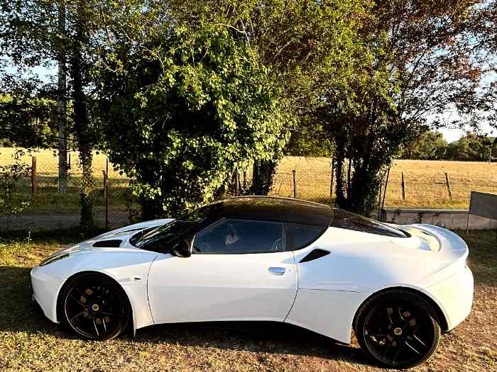 Lotus Evora 2+2