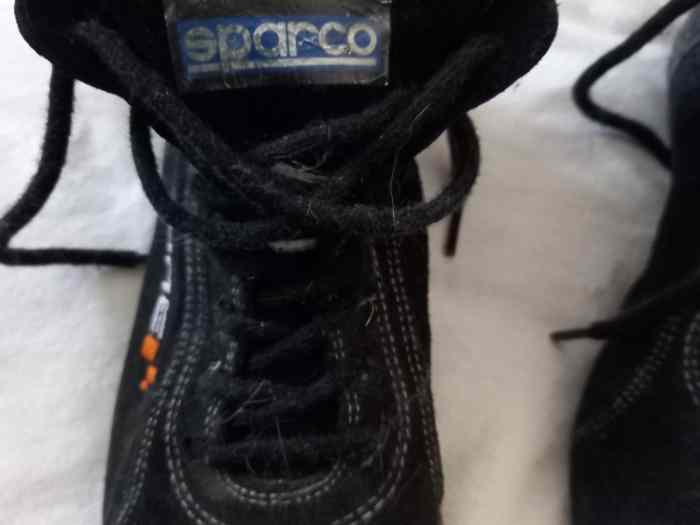 Chaussures SPARCO - Taille 38 - FIA 88...