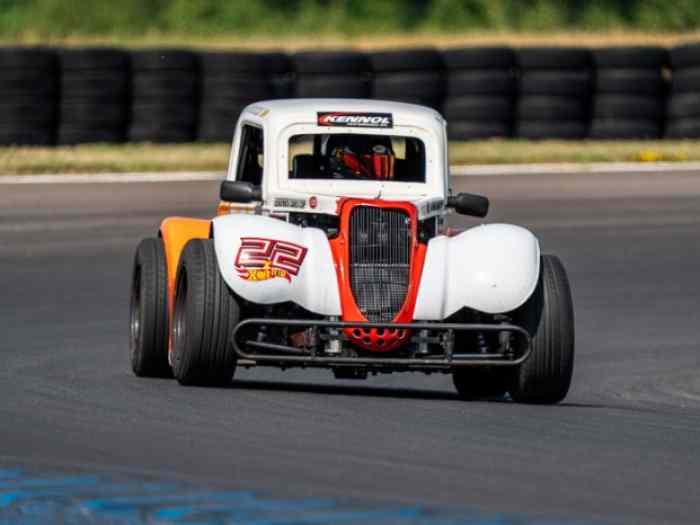 Legend Car n*22