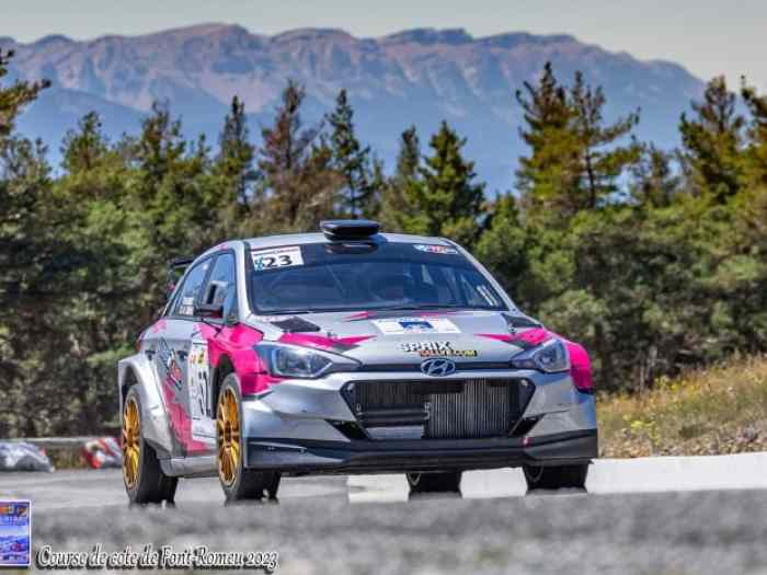 HYUNDAI I20 EVO 3 - R5 RALLYE 2 3