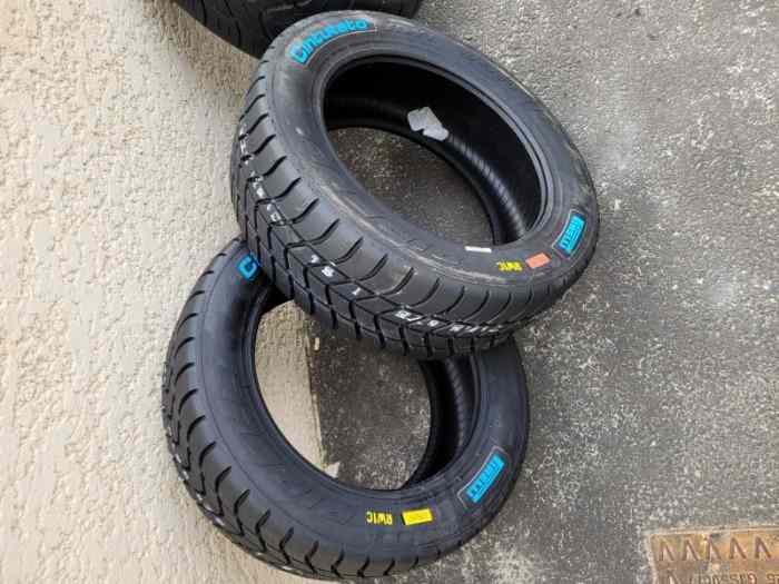Vends 4 pneus pluie Pirelli RW1C et N3 en 15 pouces 1