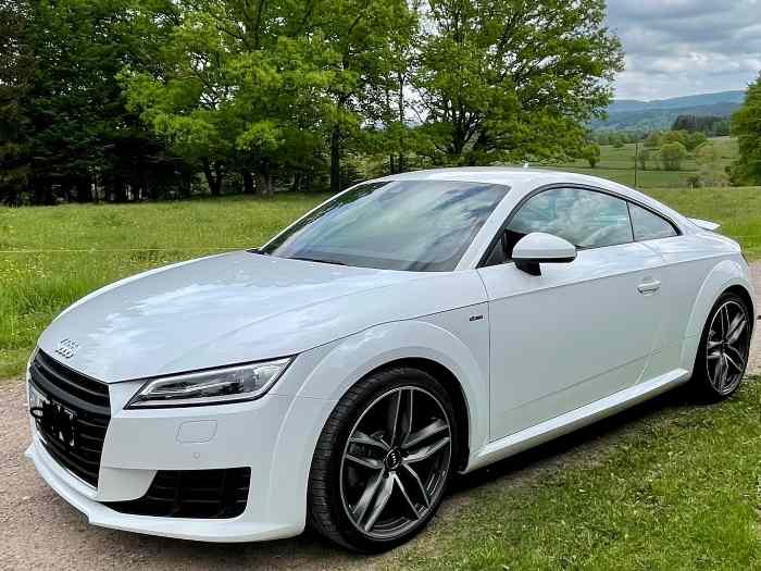 Audi TT 2.0l 230 TFSI Sline Stronic Quattro 1