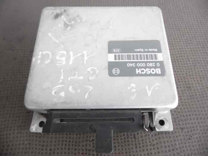 CALCULATEUR MOTEUR 0280000340 PEUGEOT 205 1,6 GTI 115 CV 0