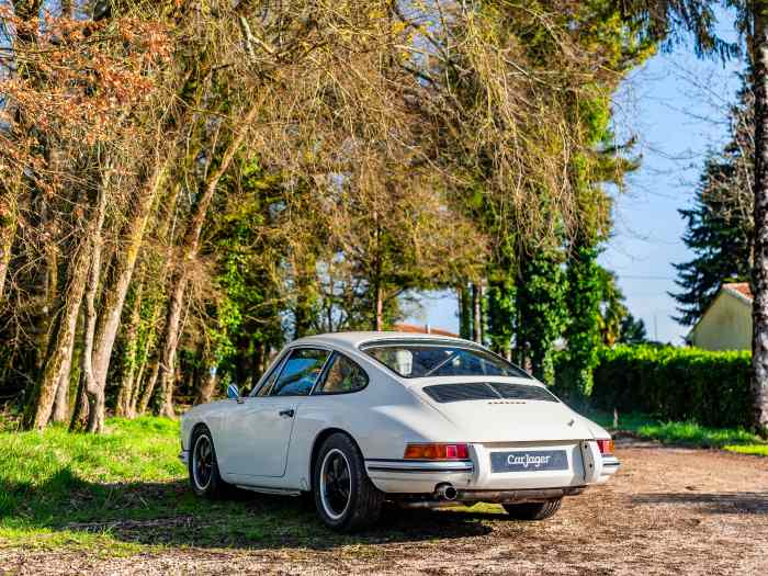 Porsche 911 2.0 SWB 1966 - Restauration complète - Moteur de 911S - Excellent état - Garantie 1